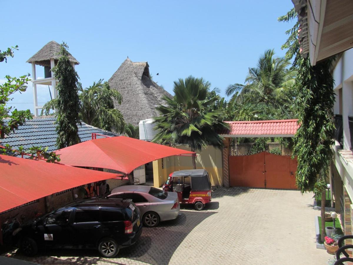 The Bright Star Resort Diani Beach Exterior foto